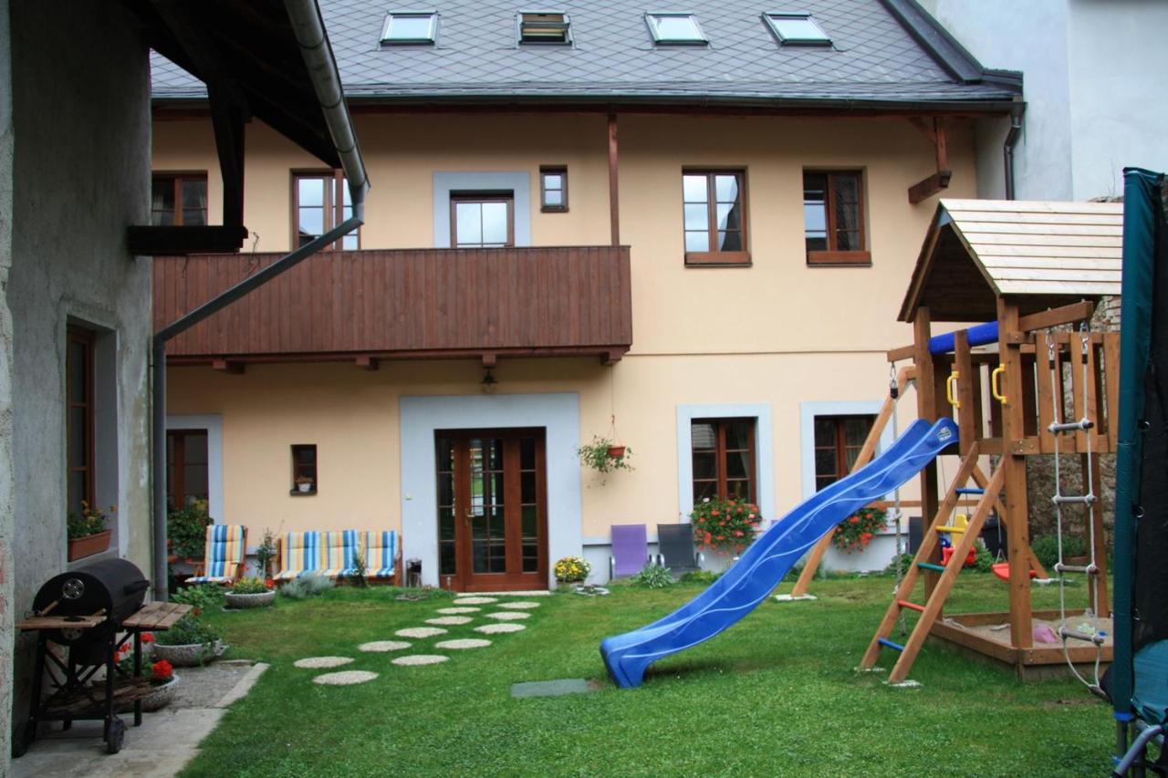Apartmany A.Sa Kasperske Hory Ngoại thất bức ảnh