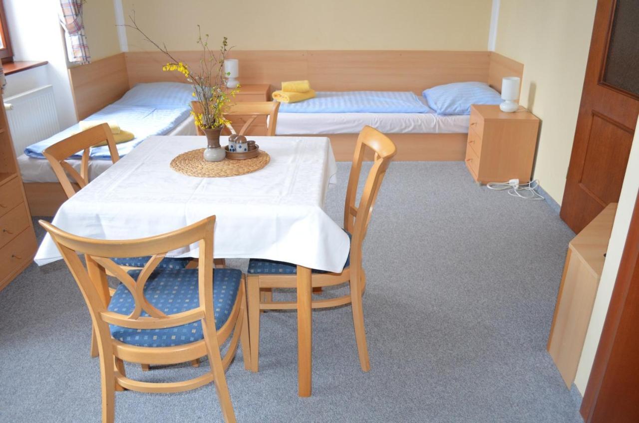 Apartmany A.Sa Kasperske Hory Ngoại thất bức ảnh